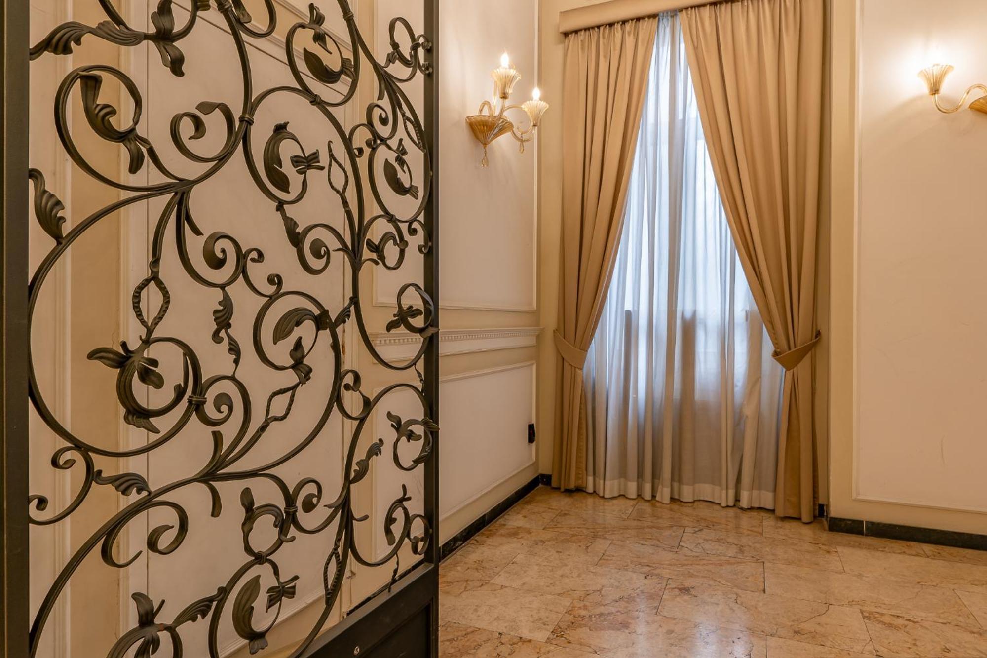 Decimo Meridio- At Spanish Steps- Rom Exterior foto